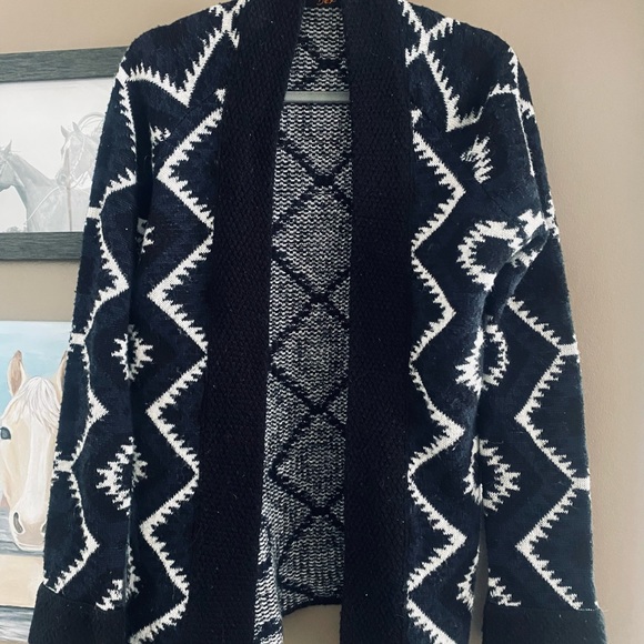 Dex Cardigan - Picture 1 of 3